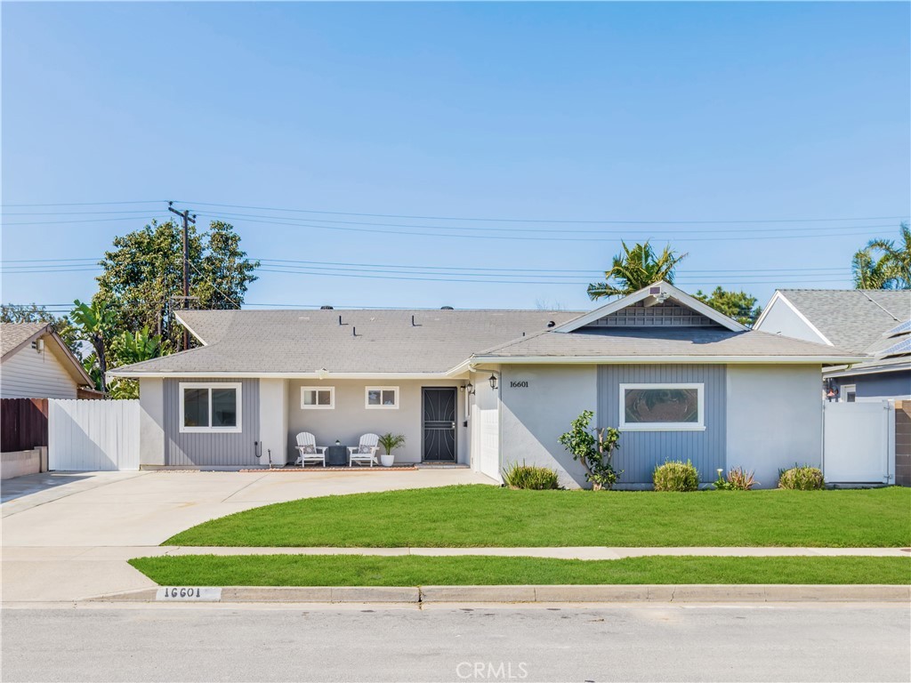 Nhà Huntington Beach, CA - 3 phòng ngủ, 2 phòng tắm | $1,150,000